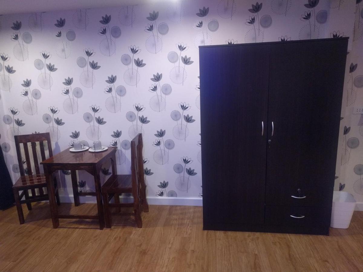 Gw Guesthouse 芭達亞 外观 照片