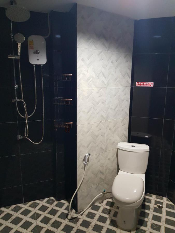 Gw Guesthouse 芭達亞 外观 照片